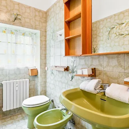 Bright Flat With Shared Garden Apartmán Milán